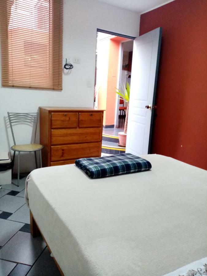 Casa Hualpa Lima